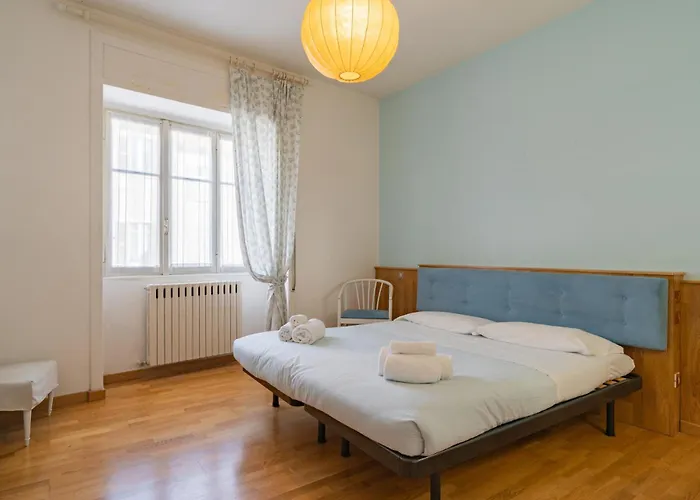 Mandello Riva Granda 公寓 *