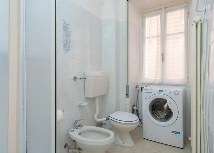 Mandello Riva Granda * 曼代洛-德尔拉里奥