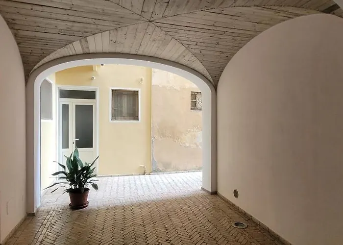 Mandello Riva Granda Lejlighed *