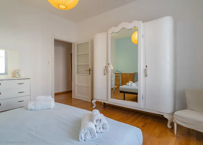 Mandello Riva Granda * Mandello del Lario