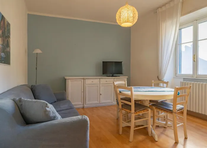 Mandello Riva Granda Lejlighed *